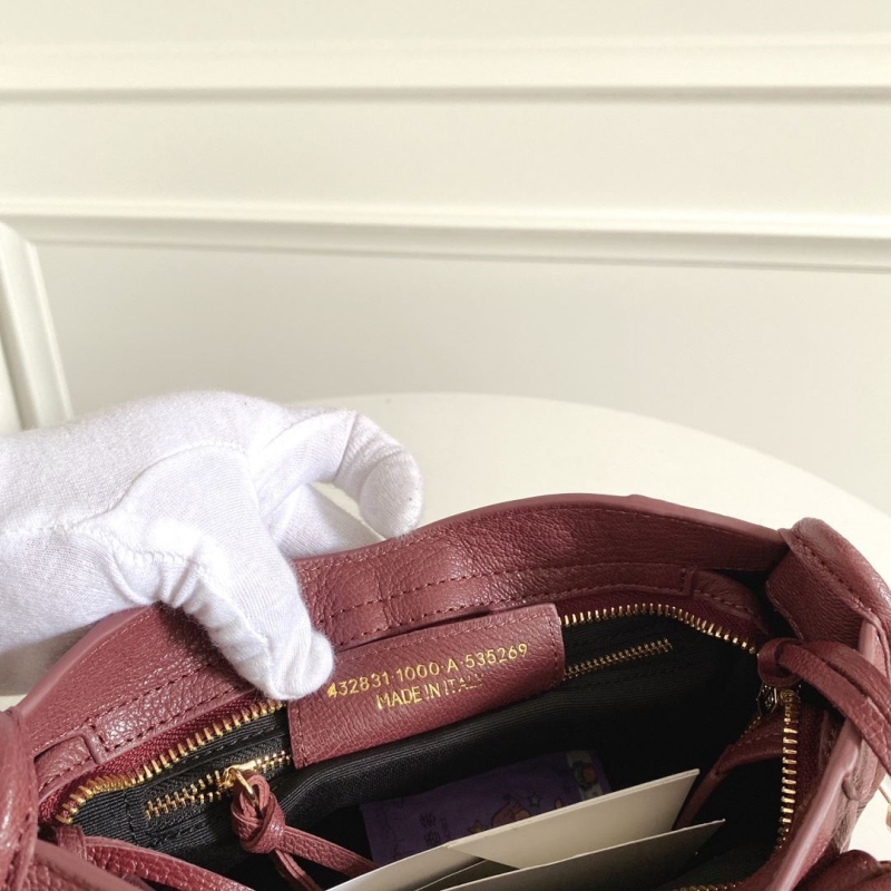 Ba1en*iaga classic city bags